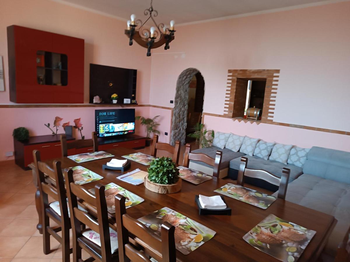 Casa Vacanze Noemi ريبوسْتو المظهر الخارجي الصورة
